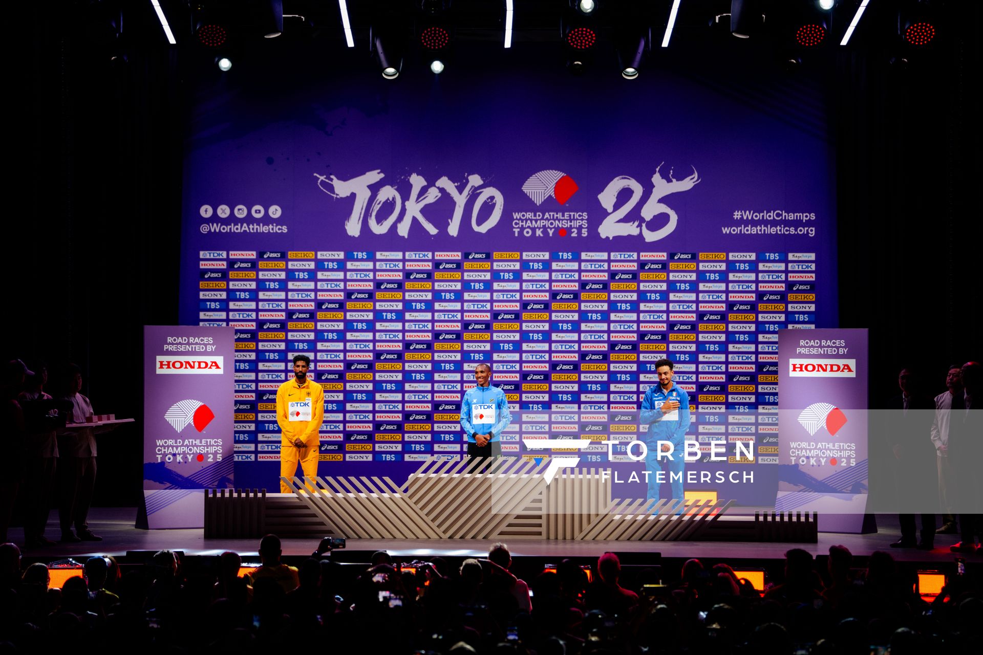 Medal ceremony of Men’s Marathon during the World Athletics Championships with Amanal Petros (GER),
Alphonce Felix Simbu (TAN) & Iliass Aouani (ITA) 15.09.2025 in Tokyo.
