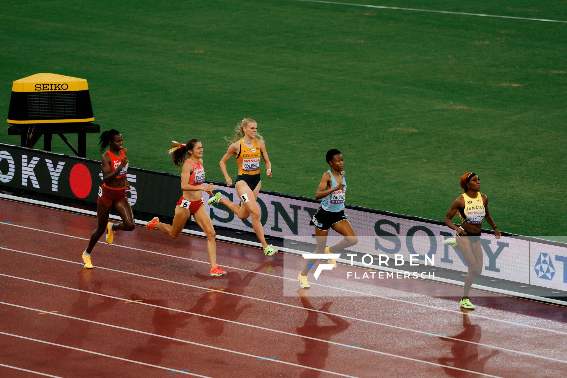Maeliss Trapeau (CAN), Majtie Kolberg (GER), Oratile Nowe (BOT)m Natoya Goule Toppin (JAM) during the World Athletics Championships on 18.09.2025 in Tokyo.