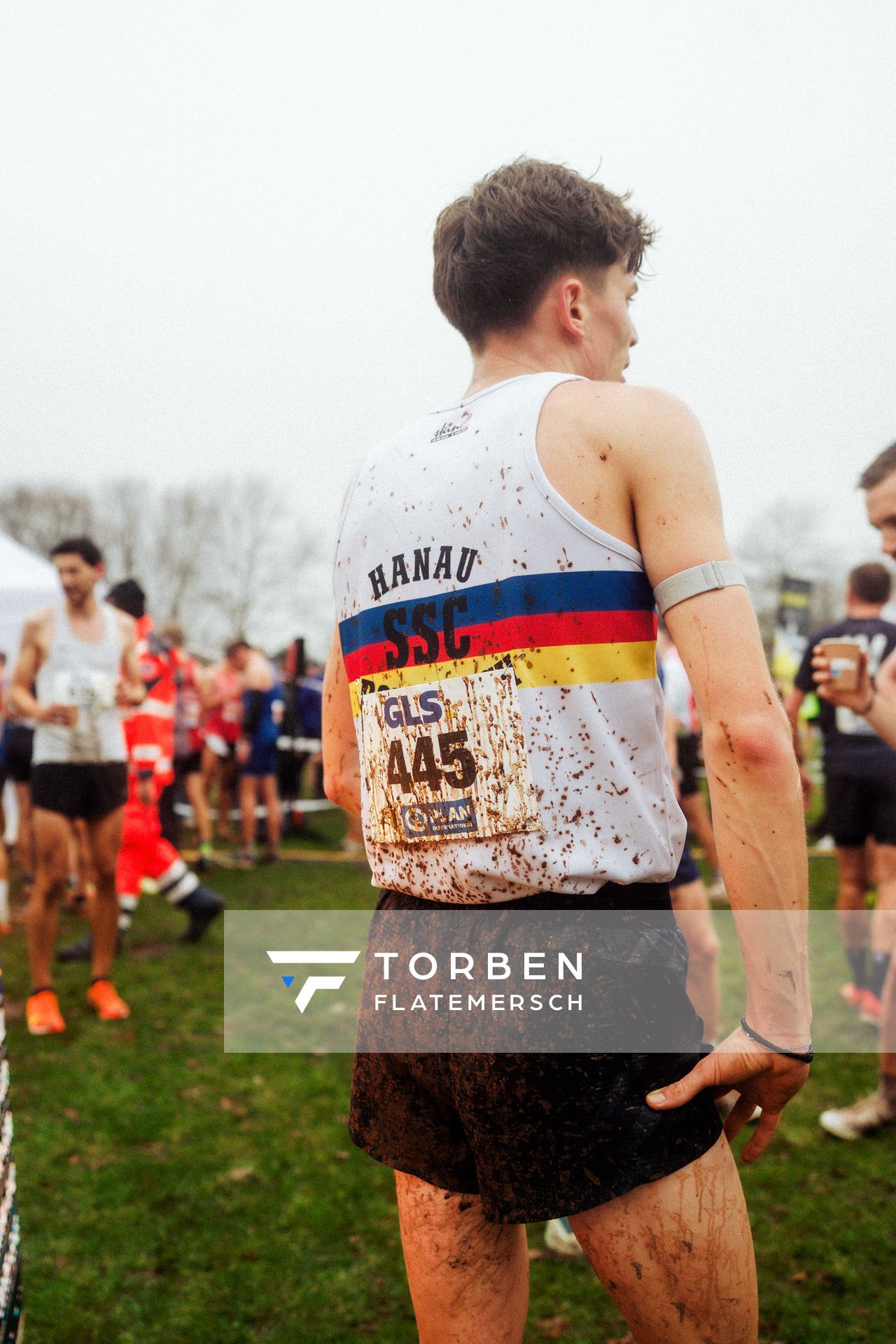 Marius Abele (SSC Hanau-Rodenbach) im Lauf L10 - Männer, U23 Langstrecke bei den Deutschen Meisterschaften im Crosslauf auf dem Sportgelände Bürgerpark Nord am 30.11.2025 in Darmstadt