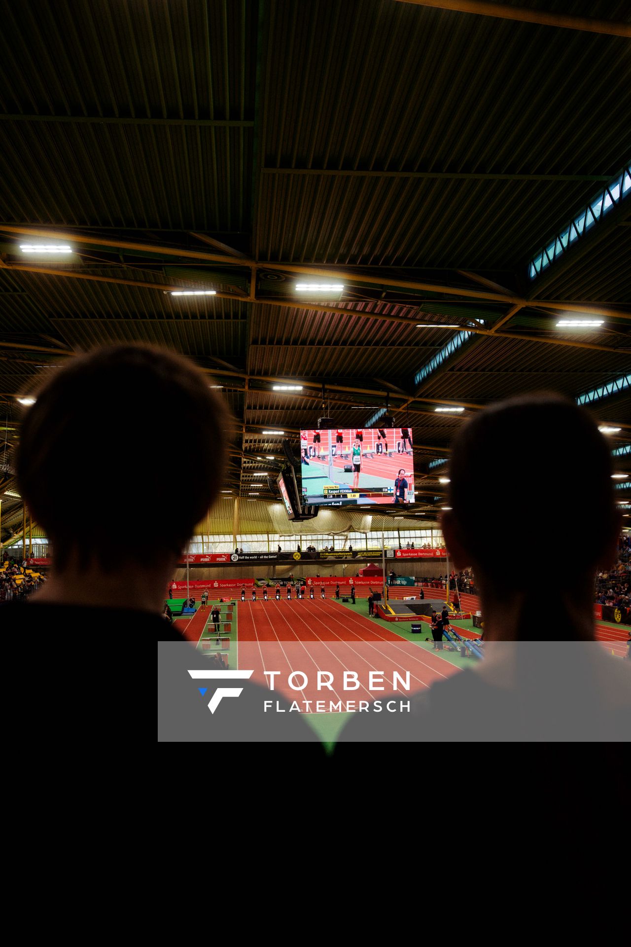 Vom Zuschauerrang am 08.02.2026 beim Sparkassen Indoor Meeting in der Helmut-Körnig-Halle in Dortmund