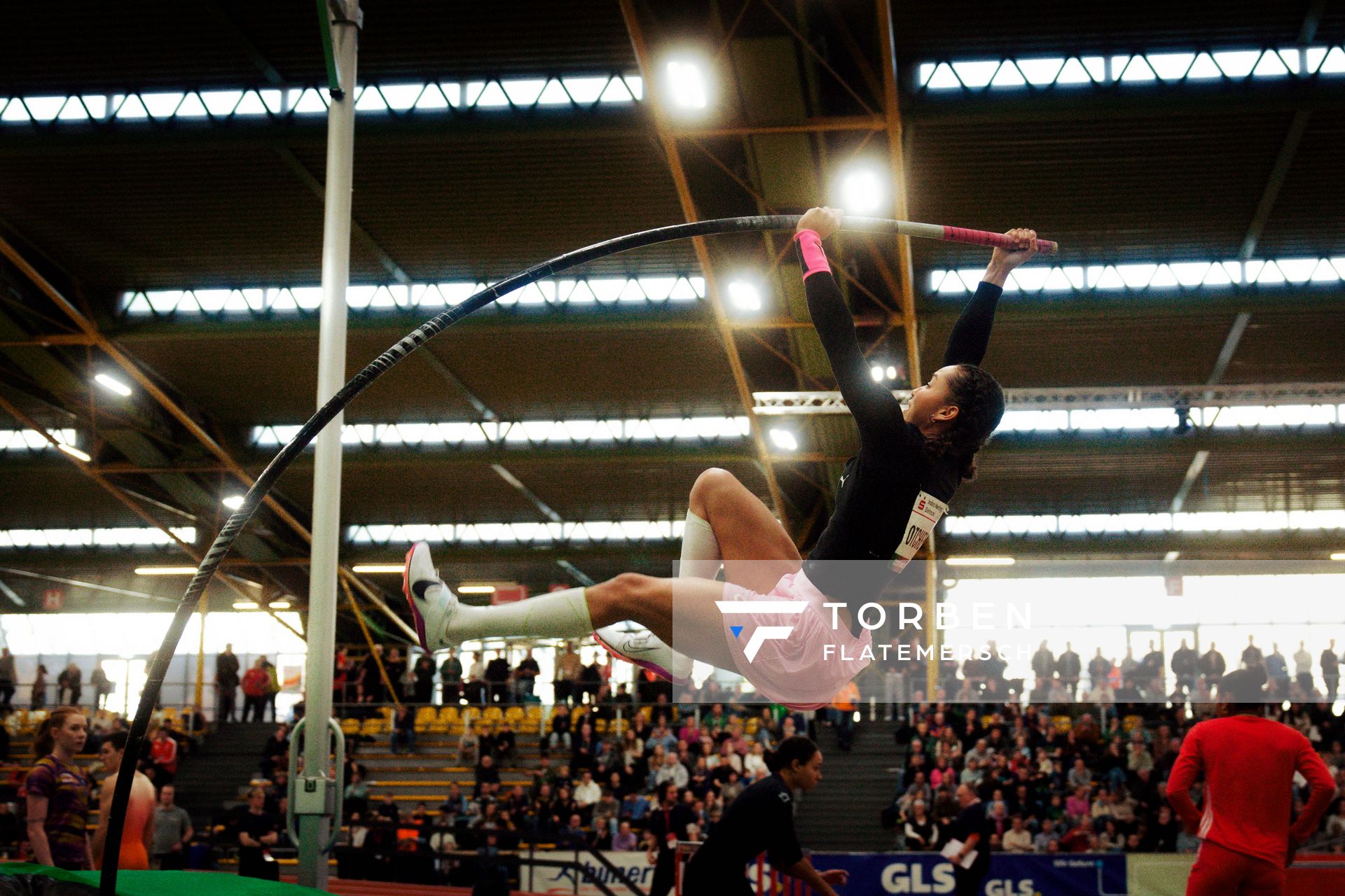 Jacqueline Otchere (MTG Mannheim) am 08.02.2026 beim Sparkassen Indoor Meeting in der Helmut-Körnig-Halle in Dortmund