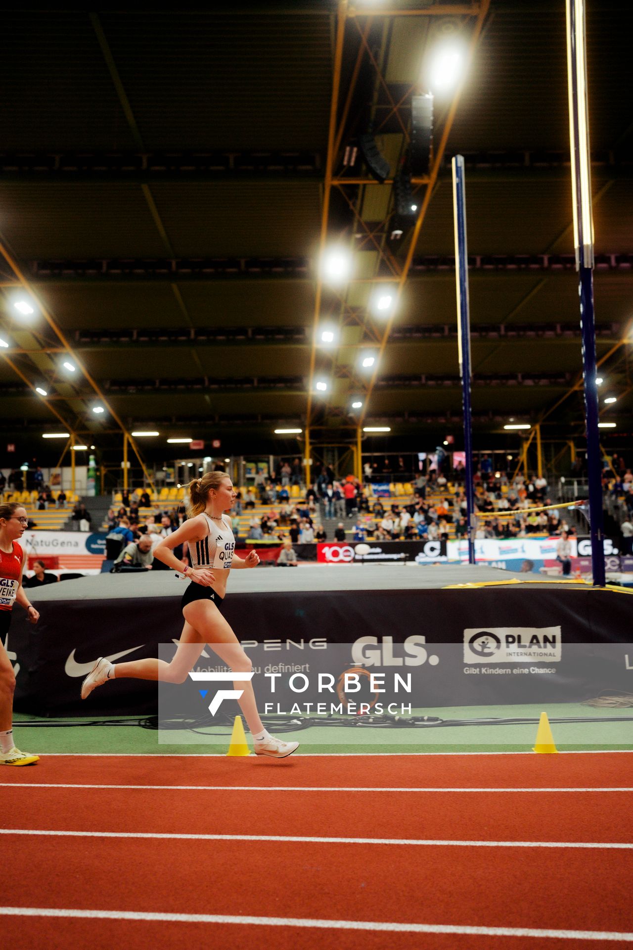 Emily Quast (SCC Berlin) am 27.02.2026 bei den Deutschen Hallen Meisterschaften in der Helmut-Körnig-Halle in Dortmund