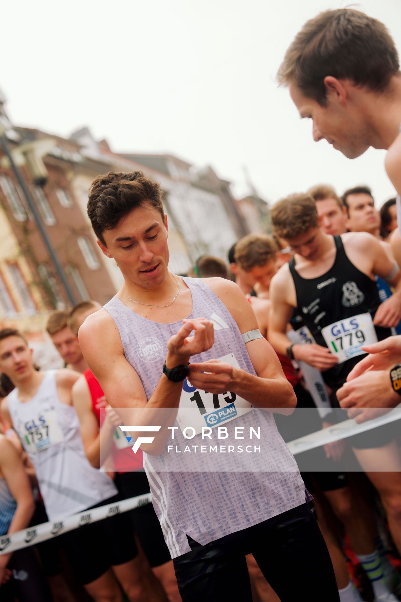 Johannes Motschmann (SCC Berlin) am 08.03.2026 bei den Deutschen Meisterschaften 10 km Straße in Uelzen