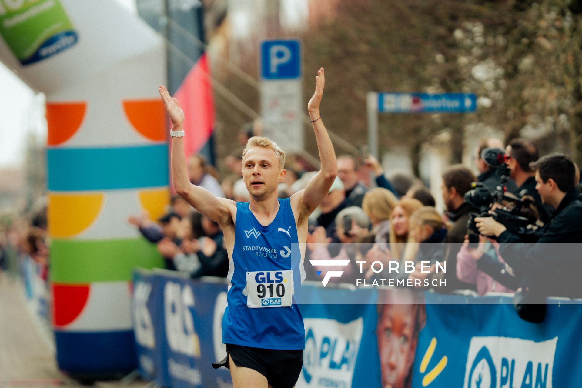 Nils Voigt (TV Wattenscheid 01) am 08.03.2026 bei den Deutschen Meisterschaften 10 km Straße in Uelzen