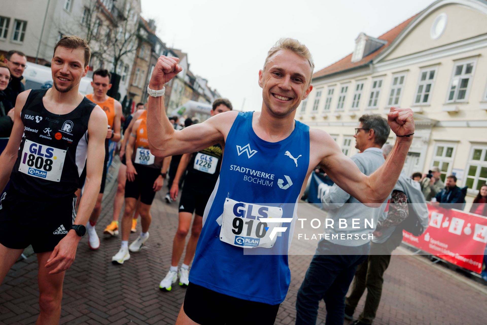 Nils Voigt (TV Wattenscheid 01) am 08.03.2026 bei den Deutschen Meisterschaften 10 km Straße in Uelzen
