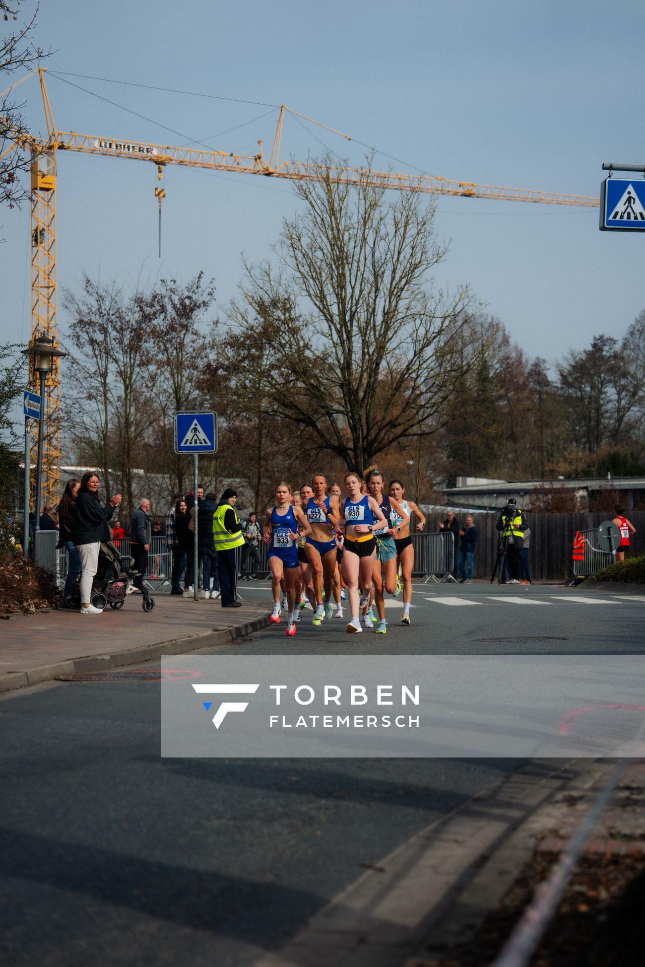 Lisa Merkel (LAV Stadtwerke Tübingen), Domenika Mayer (LG TELIS FINANZ Regensburg), Eva Dieterich (LAV Stadtwerke Tübingen) am 08.03.2026 bei den Deutschen Meisterschaften 10 km Straße in Uelzen