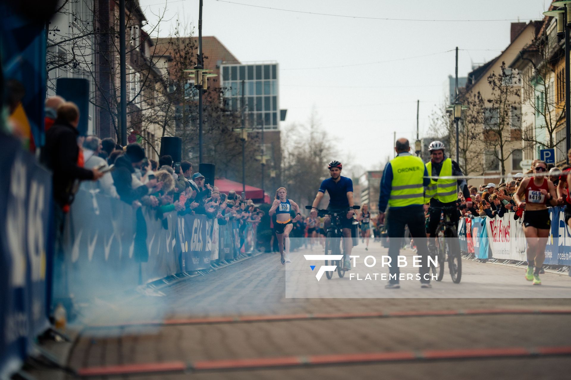 Eva Dieterich (LAV Stadtwerke Tübingen) am 08.03.2026 bei den Deutschen Meisterschaften 10 km Straße in Uelzen