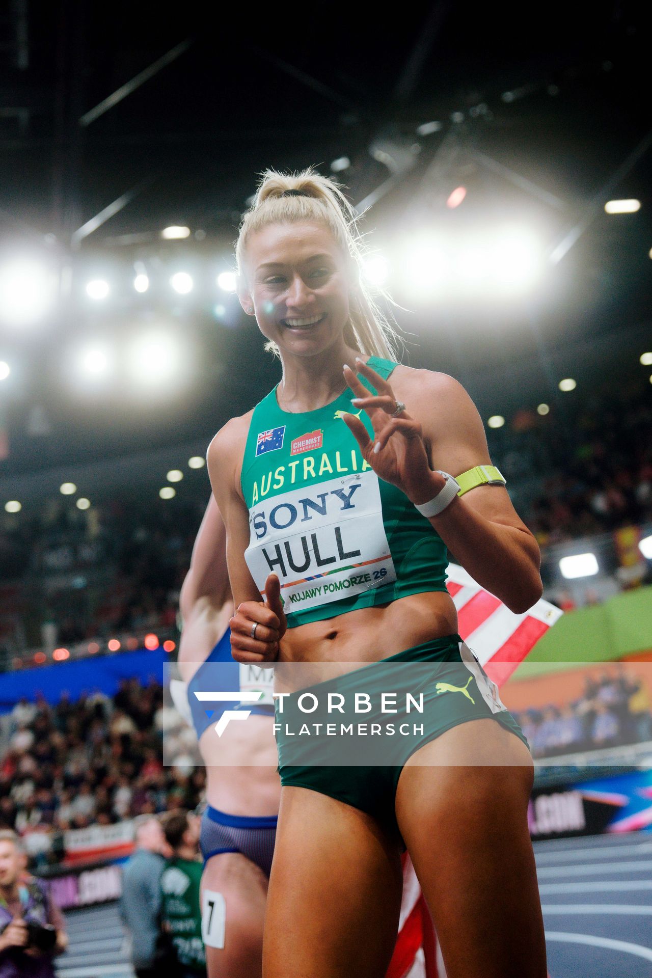Jessica Hull (Australia), Nadia Battocletti (Italy), Emily MacKay (United States) on 21.03.2026 at the World Athletics Indoor Championships 2026 in Torun