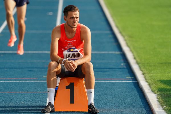Julius Lawnik (LG Braunschweig) im 800m Finale am 09.08.2020 waehrend den deutschen Leichtathletik-Meisterschaften 2020 im Eintracht-Stadion in Braunschweig an Tag 2 (Nachmittags-Session)