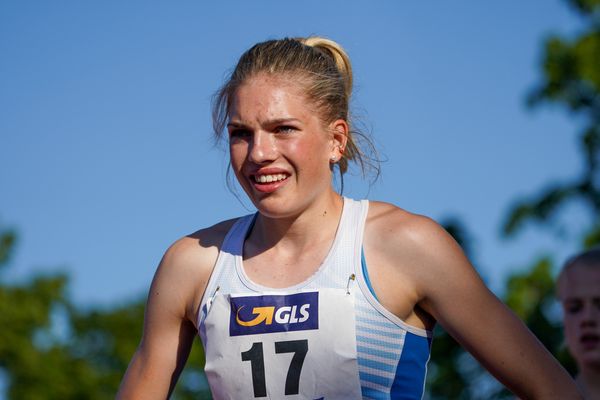 Marie Dehning (LG Celle-Land) nach den 100m ;Deutsche Leichtathletik-Mehrkampfmeisterschaften (Tag 1) am 21.08.2020 in Vaterstetten (Bayern)
