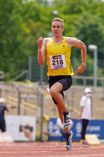 Luis Oberbeck (LG Goettingen) im 400m Vorlauf am 26.06.2021 waehrend den deutschen U23 Leichtathletik-Meisterschaften 2021 im Stadion Oberwerth in Koblenz