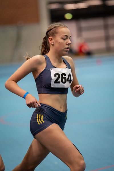 Sophie Hinrichs (VfL Loeningen); Niedersaechsische Hallenmeisterschaften am 22.01.2022 in der Leichtathletikhalle im Sportleistungszentrum Hannover