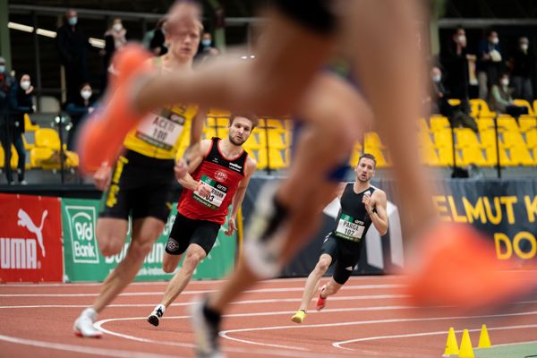 Fabian Dammermann (LG Osnabrueck) ueber 400m am 12.02.2022 beim PSD Bank Indoor Meeting in der Helmut-Körnig-Halle in Dortmund