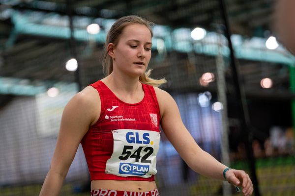 Chantal Rimke (LC Jena) im Kugelstossen am 19.02.2022 waehrend der Deutsche Jugend-Hallenmeisterschaften U20 im Glaspalast in Sindelfingen