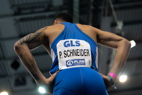 Patrick Schneider (TV Wattenscheid 01) im 400m Finale am 27.02.2022 waehrend der Deutschen Leichtathletik-Hallenmeisterschaften (Tag 2) in der Quarterback Immobilien Arena in Leipzig