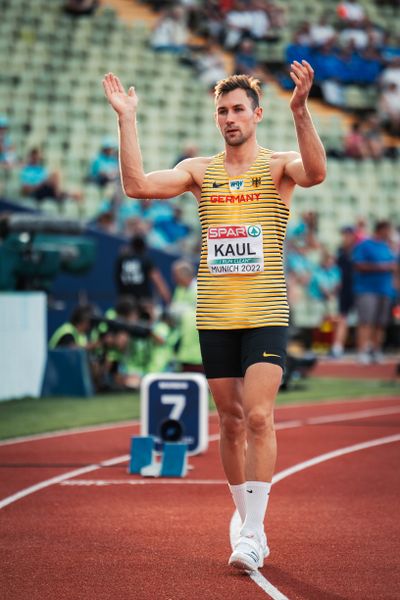 Niklas Kaul (GER) beim Hochsprung am 15.08.2022 bei den Leichtathletik-Europameisterschaften in Muenchen