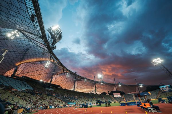 Der Himmel ueberm Olympiastadion am 15.08.2022 bei den Leichtathletik-Europameisterschaften in Muenchen