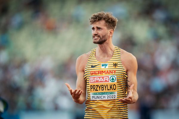 Mateusz Przybylko (GER) im Hochsprung am 16.08.2022 bei den Leichtathletik-Europameisterschaften in Muenchen