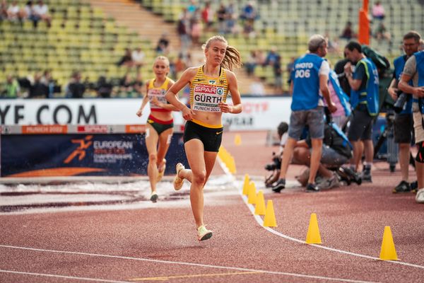 Olivia Guerth (GER) im 3000m Hindernis Vorlauf am 18.08.2022 bei den Leichtathletik-Europameisterschaften in Muenchen