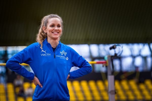 Christina Honsel (TV Wattenscheid 01) bei den Deutschen Leichtathletik-Hallenmeisterschaften am 19.02.2023 in der Helmut-Koernig-Halle in Dortmund