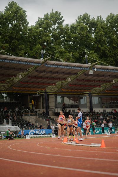 Lina Hanich (LC Paderborn), Lara Tortell (Athletics Team Karben) am 01.07.2023 waehrend den deutschen U23 Leichtathletik-Meisterschaften im Jahnstadion in Göttingen