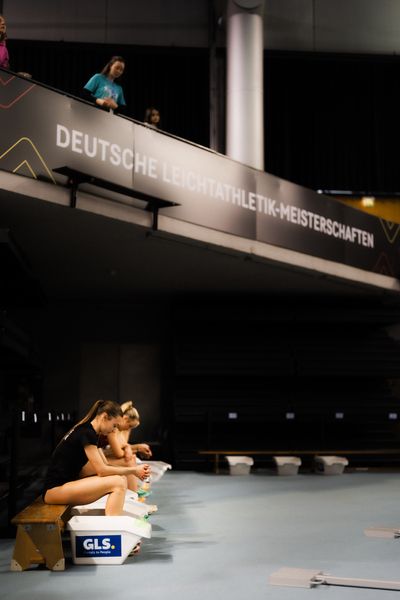 Marsha Dunkel (LT DSHS Köln) im Callroom am 17.02.2024 während den 71. Deutschen Leichtathletik-Hallenmeisterschaften in der QUARTERBACK Immobilien ARENA in Leipzig