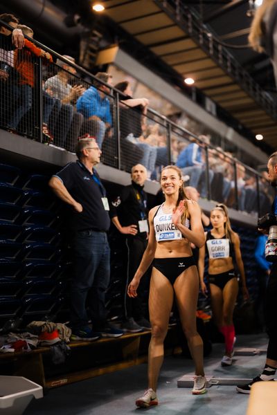 Marsha Dunkel (LT DSHS Köln) nach dem 400m Vorlauf am 17.02.2024 während den 71. Deutschen Leichtathletik-Hallenmeisterschaften in der QUARTERBACK Immobilien ARENA in Leipzig