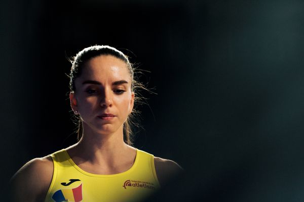 Andrea Miklos (ROU/Romania) im 400m Vorlauf am 01.03.2024 bei den World Athletics Indoor Championships in Glasgow (Schottland / Vereinigtes Königreich)