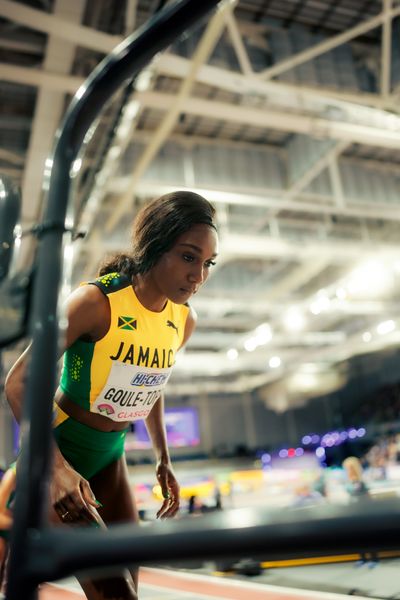 Natoya Goule-Toppin (JAM/Jamaica) im 800m Halbfinale am 02.03.2024 bei den World Athletics Indoor Championships in Glasgow (Schottland / Vereinigtes Königreich)
