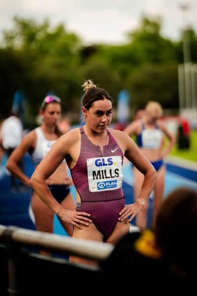 Holly Mills (GBR) am 200m Start am 22.06.2024 beim Stadtwerke Ratingen Mehrkampf-Meeting 2024 in Ratingen