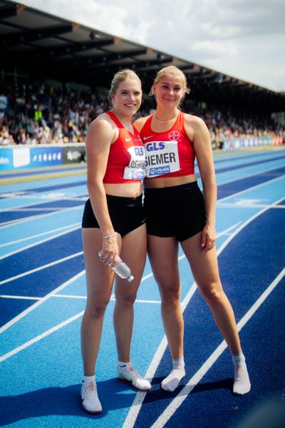 Marie Dehning (GER | TSV Bayer 04 Leverkusen) und Lara Siemer (GER | TSV Bayer 04 Leverkusen) am 23.06.2024 beim Stadtwerke Ratingen Mehrkampf-Meeting 2024 in Ratingen