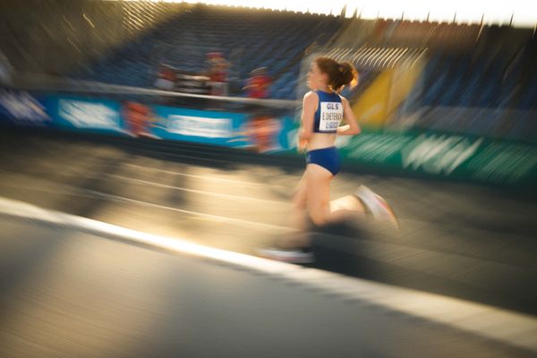 Eva Dieterich (LAV Stadtwerke Tübingen)  am 28.06.2024 beim 5000m Lauf bei den deutschen Leichtathletik-Meisterschaften 2024 im Eintracht-Stadion in Braunschweig