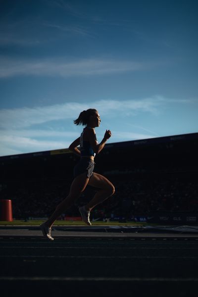 Hanna Klein (LAV Stadtwerke Tübingen)  am 28.06.2024 beim 5000m Lauf bei den deutschen Leichtathletik-Meisterschaften 2024 im Eintracht-Stadion in Braunschweig