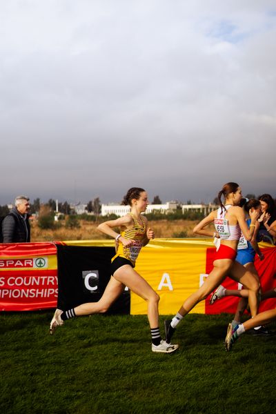 Emily Junginger (Germany) am 08.12.2024 bei den Crosslauf-Europameisterschaften in Antalya