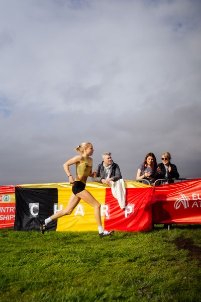 Ada Werner (Germany) am 08.12.2024 bei den Crosslauf-Europameisterschaften in Antalya