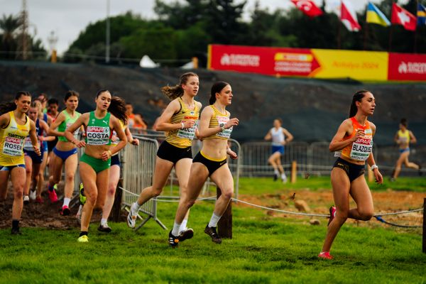 Adia Budde (Germany), Jule Jutta Lindner (Germany) am 08.12.2024 bei den Crosslauf-Europameisterschaften in Antalya