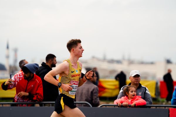 Paul Walochny (Germany) am 08.12.2024 bei den Crosslauf-Europameisterschaften in Antalya