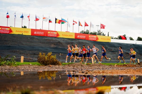 Jakob Dieterich (Germany), Niels Laros (Netherlands), Ali Tunç (Turkey) am 08.12.2024 bei den Crosslauf-Europameisterschaften in Antalya