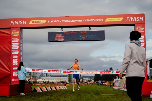 Niels Laros (Netherlands) am 08.12.2024 bei den Crosslauf-Europameisterschaften in Antalya