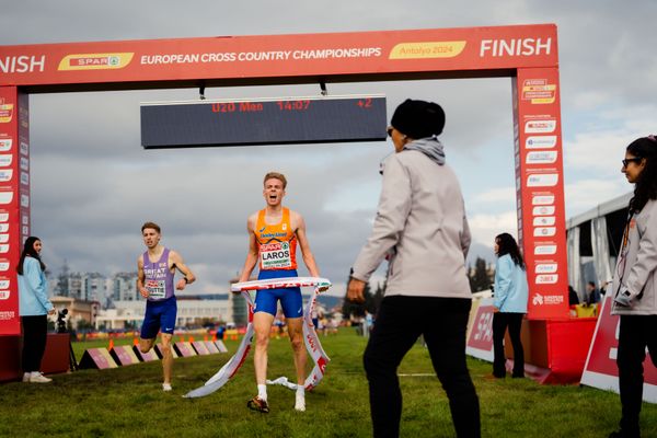 Niels Laros (Netherlands) am 08.12.2024 bei den Crosslauf-Europameisterschaften in Antalya
