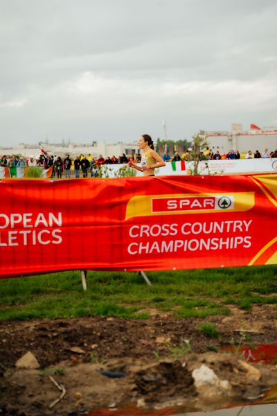 Hanna Klein (Germany) am 08.12.2024 bei den Crosslauf-Europameisterschaften in Antalya