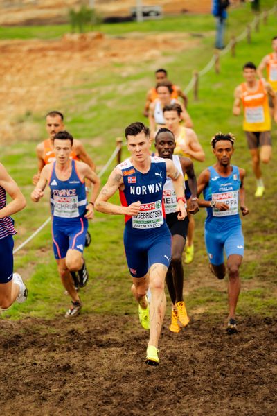 Jakob Ingebrigtsen (Norway) am 08.12.2024 bei den Crosslauf-Europameisterschaften in Antalya