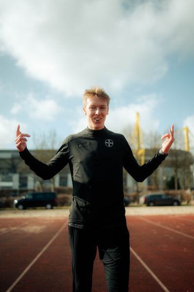 Jonas Patri (TSV Bayer 04 Leverkusen) bei den deutschenHallenmeisterschaften am 23.02.2025 in der Helmut-Körnig-Halle in Dortmund