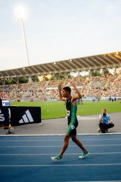 Mohamed Attaoui (Spain) during the 800m race at the Wanda Diamond League MEETING de Paris on 20/06/2025 in Paris