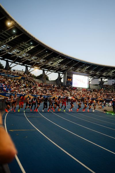 Paul Anselmini (France), Romain Mornet (France), Ruben Verheyden (Belgium), Tshepo Tshite (South Africa), Pieter Sisk (Belgium), Phanuel Kipkosgei Koech (Kenya), Pierrik Jocteur-Monrozier (France), Louis Gilavert (France), Flavien Szot (France), Festus Lagat (Kenya), Stefan Nillessen (Netherlands), Abel Kipsang (Kenya), George Mills (United Kingdom), Azeddine Habz (France), Žan Rudolf (Slovenia), Mounir Akbache (France) during the 1500m race at the Wanda Diamond League MEETING de Paris on 20/06/2025 in Paris