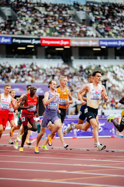 Robert Farken (GER), Cole Hocker (USA), Pieter Sisk (BEL) during the World Athletics Championships on 14.09.2025 in Tokyo.
