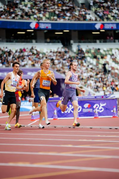 Robert Farken (GER), Cole Hocker (USA), Pieter Sisk (BEL) during the World Athletics Championships on 14.09.2025 in Tokyo.