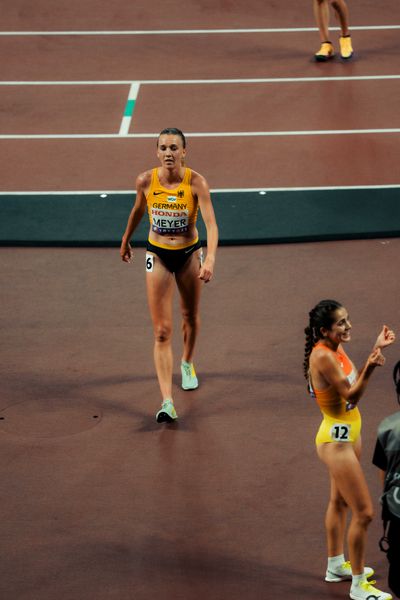 Anna Hall (USA), Marta García (ESP), Jana Van Lent (BEL), Lea Meyer (GER) during the World Athletics Championships on 18.09.2025 in Tokyo.