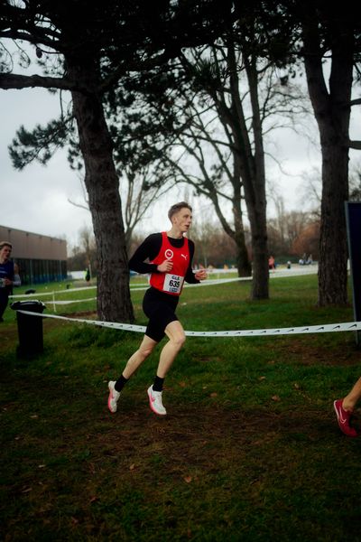 Luis Heymann (TuS Haren) im Lauf L04 - Männliche Jugend U20 bei den Deutschen Meisterschaften im Crosslauf auf dem Sportgelände Bürgerpark Nord am 29.11.2025 in Darmstadt