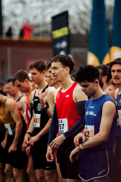 Jonas Humke (TSV Bayer 04 Leverkusen) im Lauf L10 - Männer, U23 Langstrecke bei den Deutschen Meisterschaften im Crosslauf auf dem Sportgelände Bürgerpark Nord am 30.11.2025 in Darmstadt